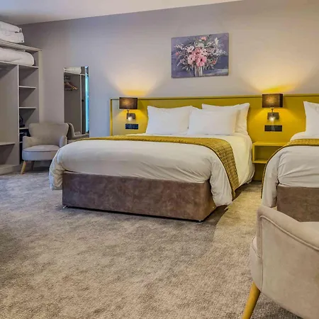 Hotel The