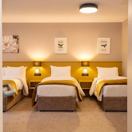 Hotel The *